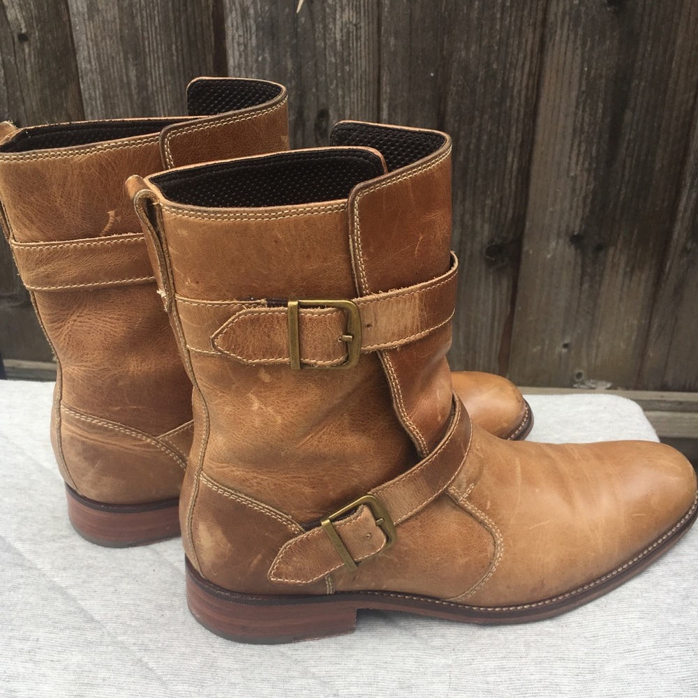 COLE HAAN MENS 8 - stylish harness boots